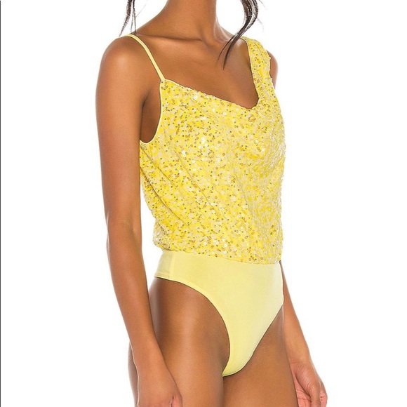 Hours Revolve Yellow Sequin Bodysuit - Picture 2 of 3
